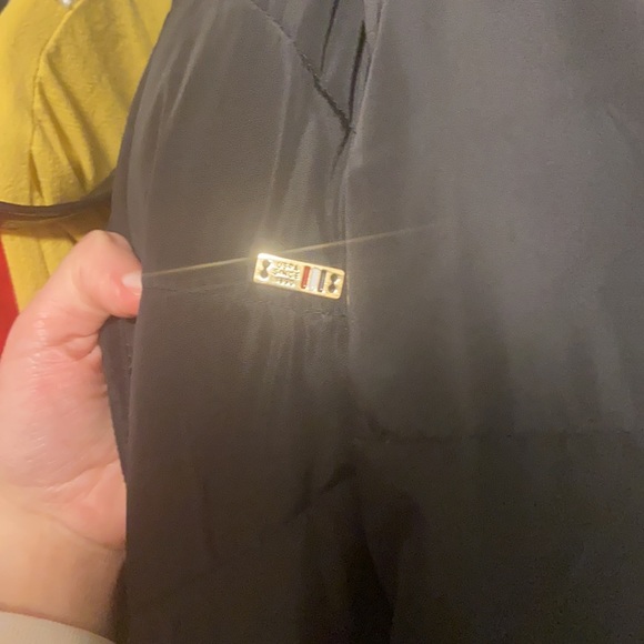 Black jacket - Picture 2 of 7